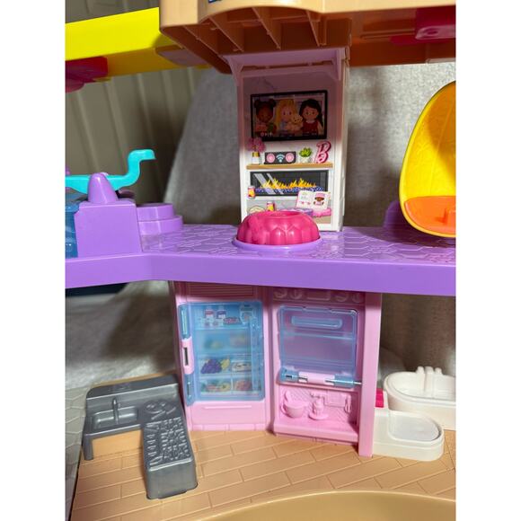 Fisher-Price Little People Barbie Dreamhouse, Interactive Play Set - Picture 6 of 8